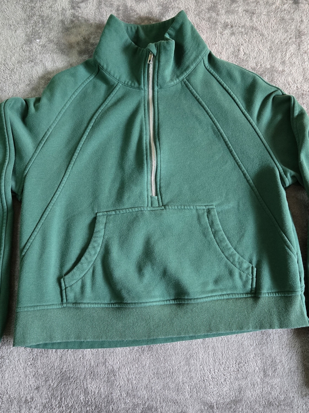 Cozy Green Oversized Funnel-Neck Half-Zip Sweatshirt - Size Small